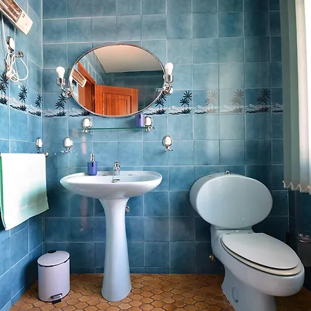 Dom wakacyjny Casa Frente Al Mar En *